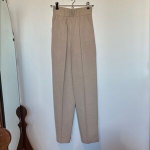 St. John pants, Santana knit, tan, size 4
